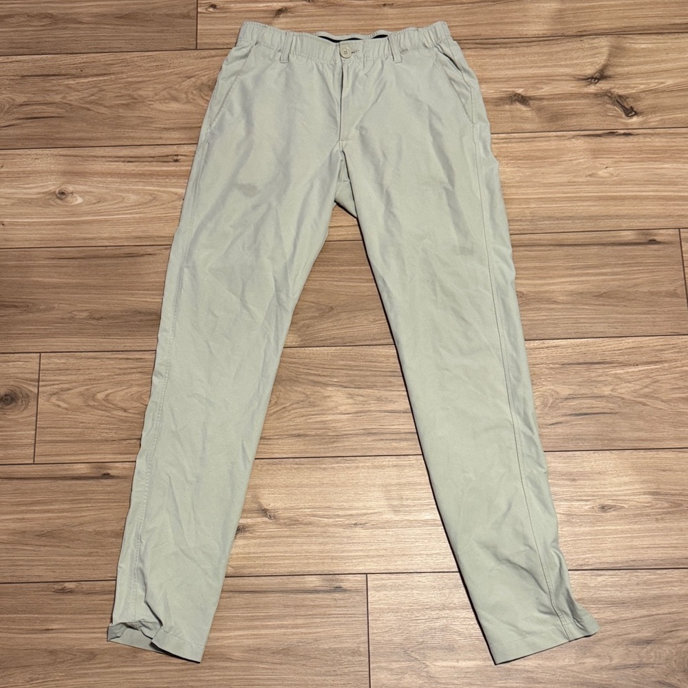 Under Armour Men's Light Gray Chinos